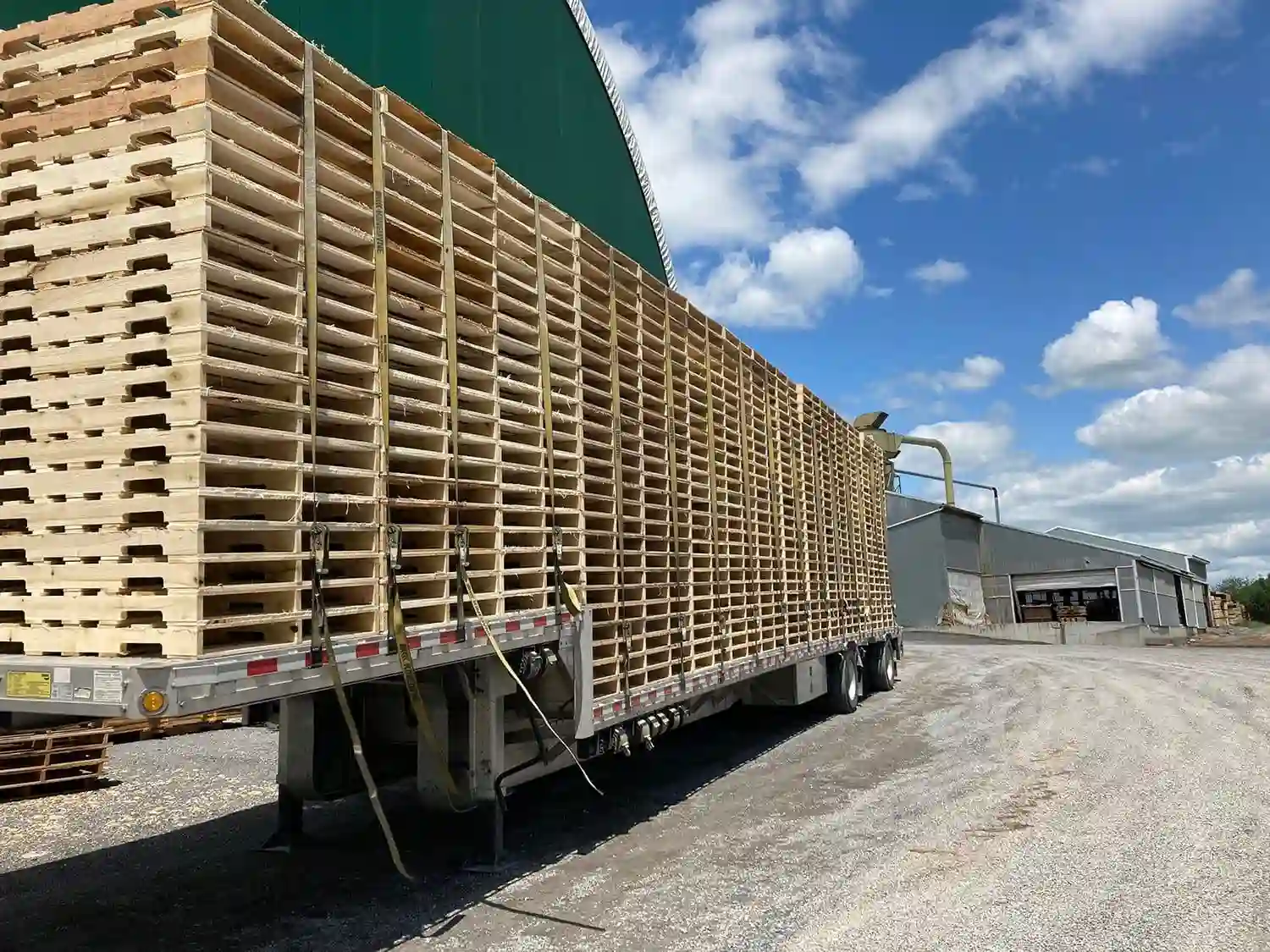 why-working-with-local-pallet-company-matters-pennsylvania